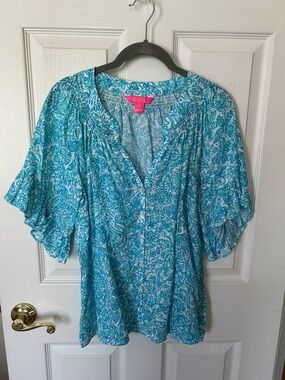 Lilly Pulitzer Turquoise & White Paisley Button-Front Flutter Sleeve Blouse